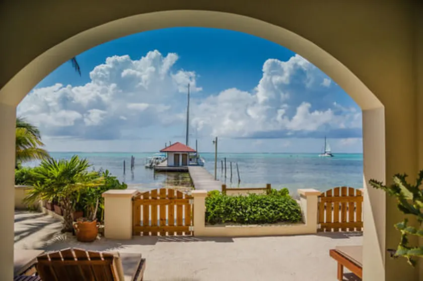 The Palms Oceanfront Suites - Image 1