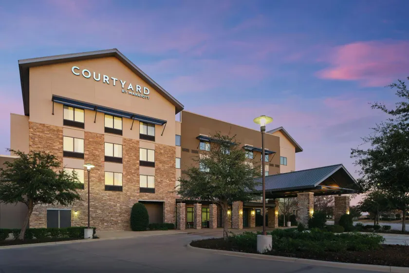 Courtyard by Marriott Fort Worth Alliance Town Center - Image 1