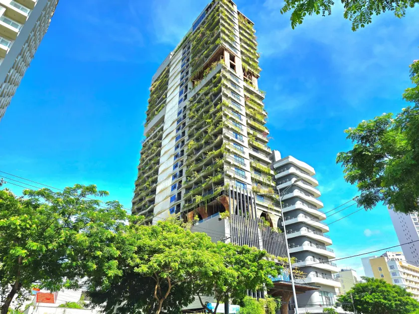 The Signature Hotel Nha Trang - Image 1