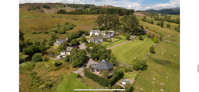 Dalnoid Cottages & Treehouses Nr Glenshee - Image 1