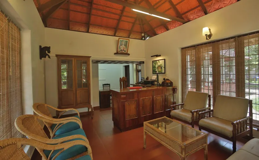 Palmgrove Lake Resort - Reception