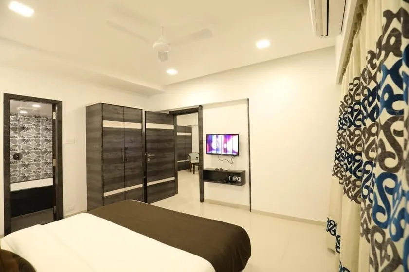 Imperial Grande Resort - Image 1