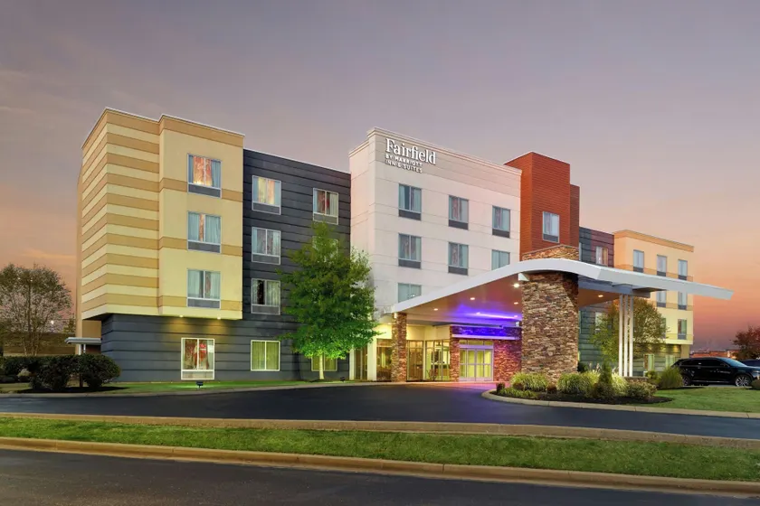 Fairfield Inn & Suites by Marriott Jackson - Image 1