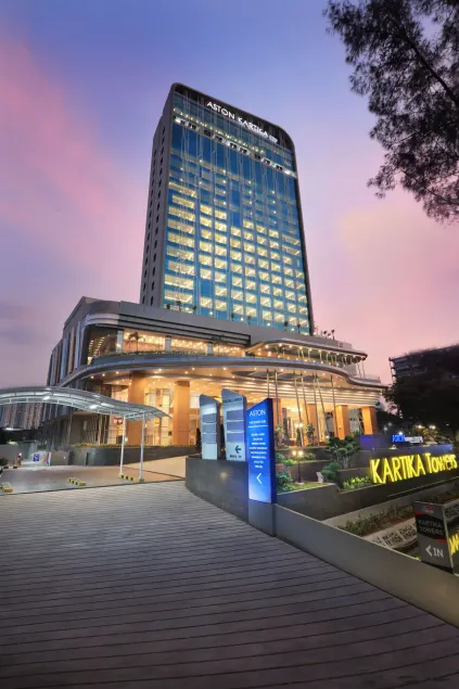 Aston Kartika Grogol Hotel & Conference Center - Image 1