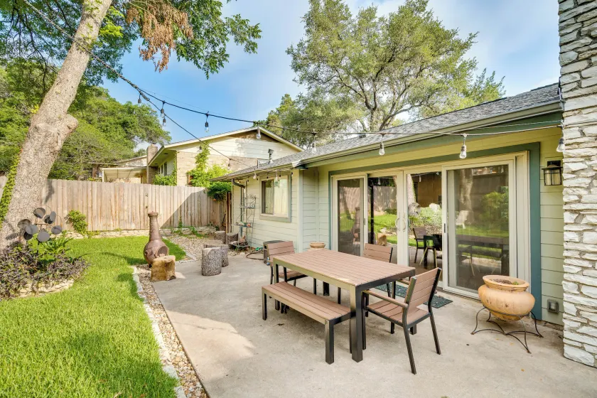 Austin Retreat Near Zilker, Barton Springs & ACL - Image 1
