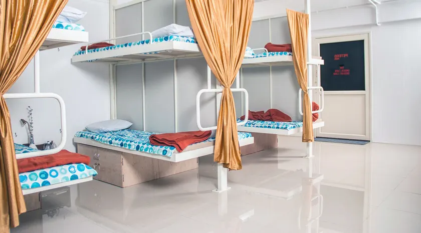 Peters Inn - Hostel - Image 1