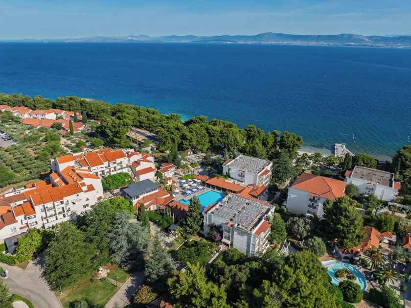 Waterman Svpetrvs Resort - All Inclusive - Image 1