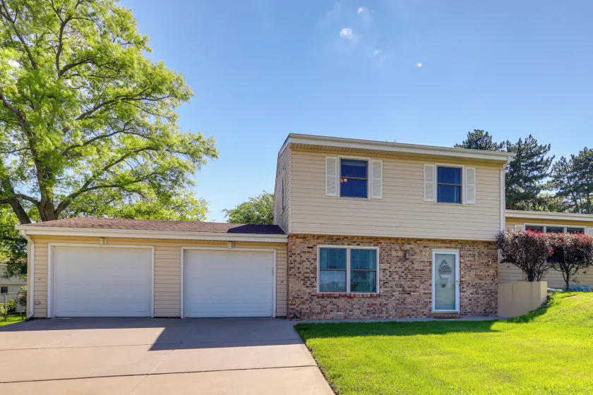 Great for Families! Omaha Getaway w/ Yard & Deck - Image 1