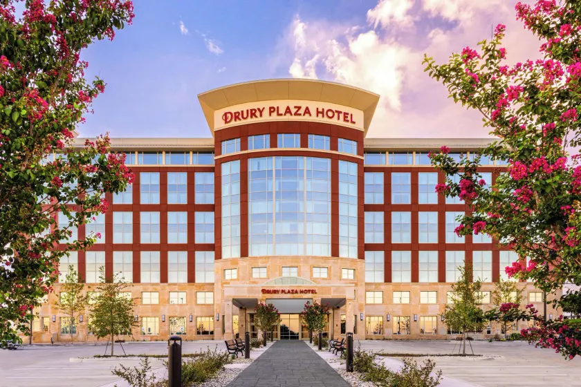 Drury Plaza Hotel Dallas Arlington - Image 1