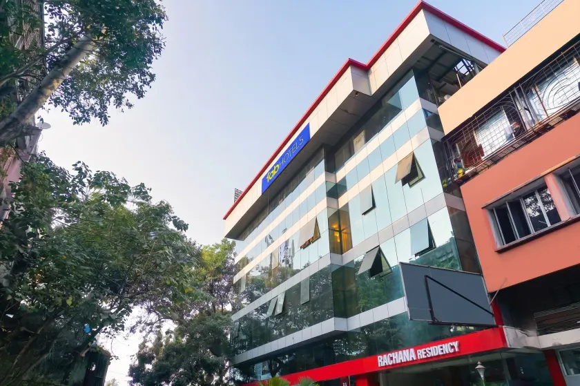 FabHotel Rachana Residency - Nr Shivaji Nagar Metro Station - Image 1
