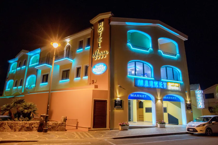 Hotel Maria - Image 1