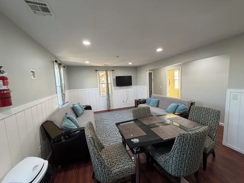 JD Apartment and House - Image 1