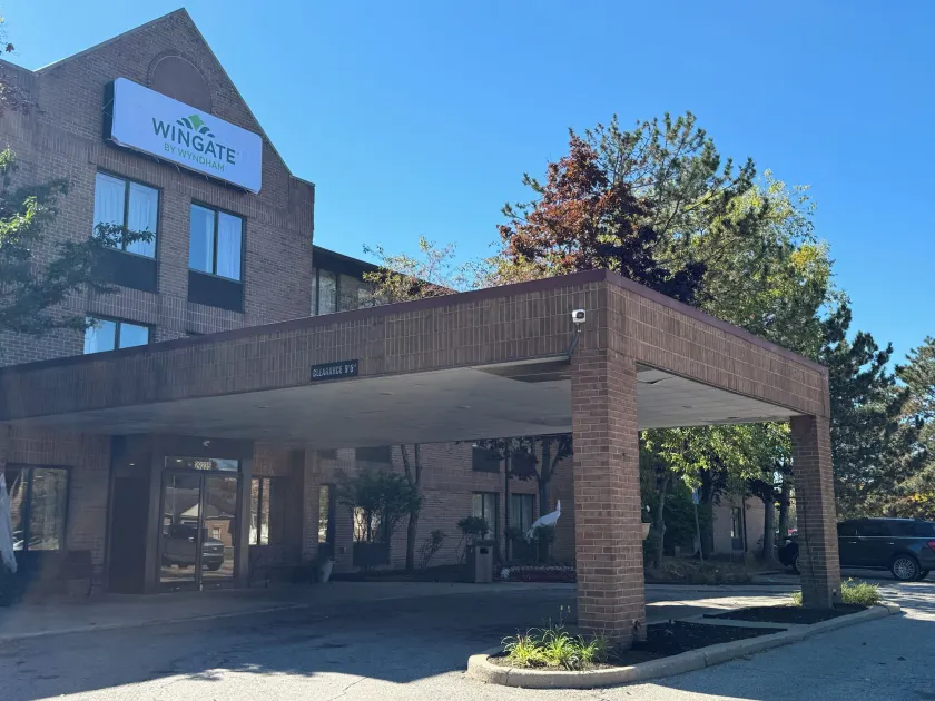 Wingate by Wyndham Livonia - Image 1