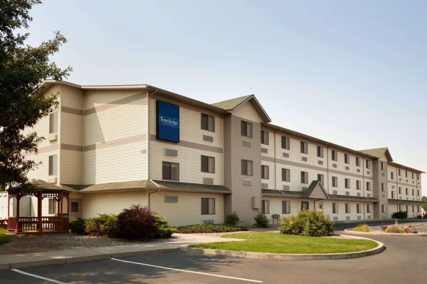Travelodge by Wyndham Hermiston - Image 1