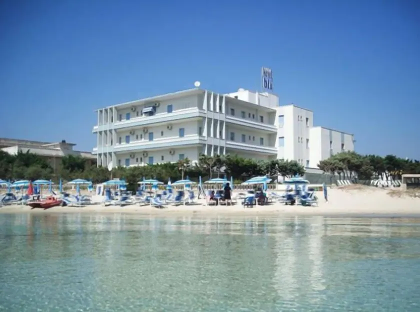 Hotel Blu - Image 1