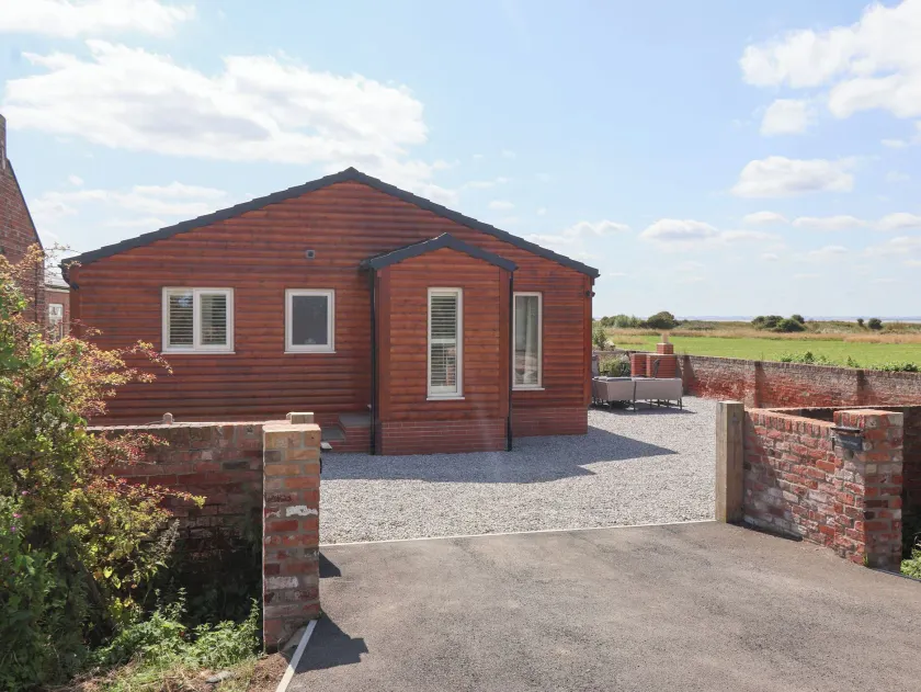Waverley Cottage - Image 1
