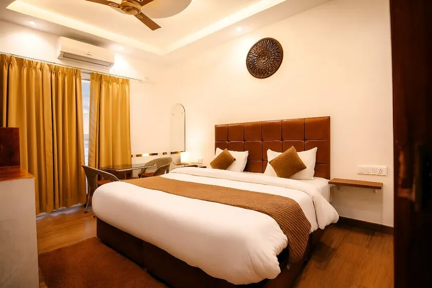 Check Inn Homes, Rishikesh Tapovan - Image 1