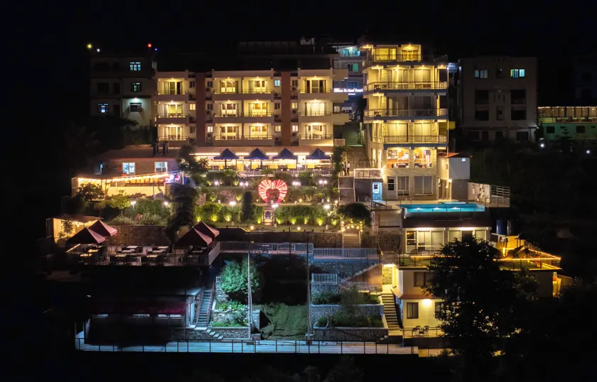 Village Highland Resort - Image 1