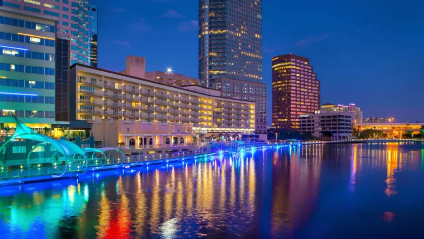 Hotel Tampa Riverwalk - Image 1