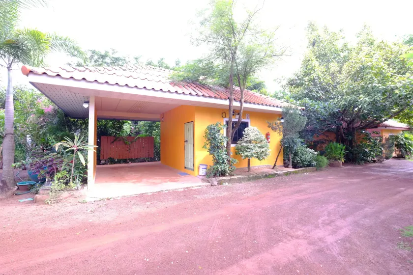 Pasak Resort Sawang Dandin - Image 1