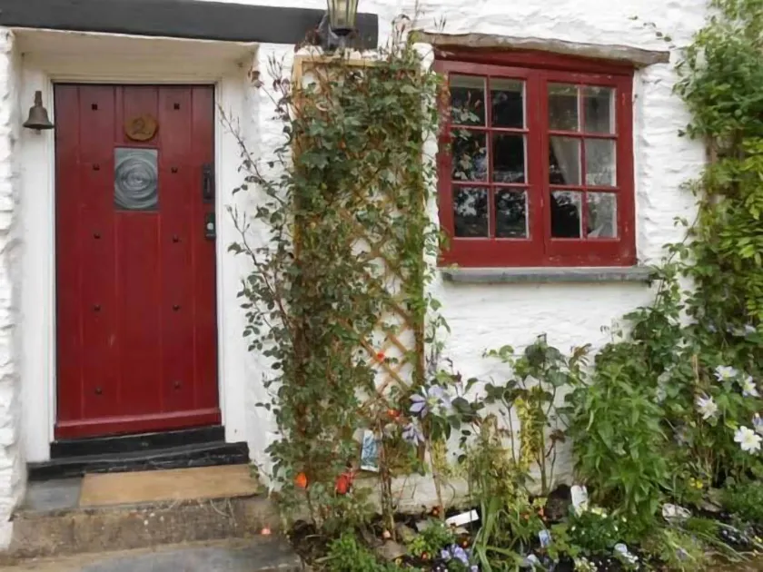 Tuckermarsh Quay River Cottage 2 - Image 1