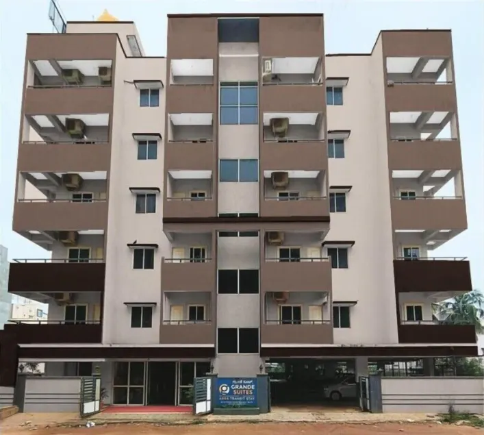 Arra Suites kempegowda Airport Hotel - Image 1