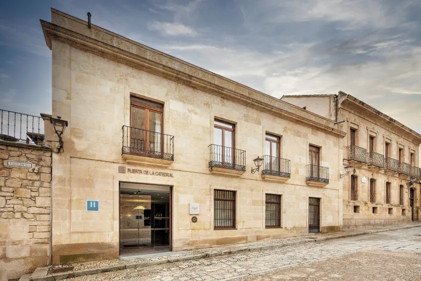 Sercotel Puerta de la Catedral - Image 1