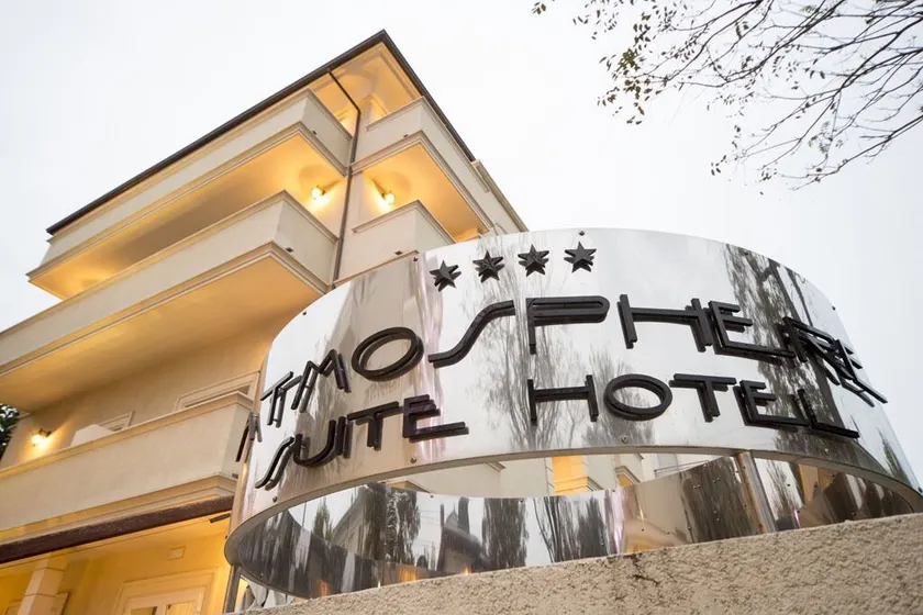 Atmosphere Suite Hotel - Image 1