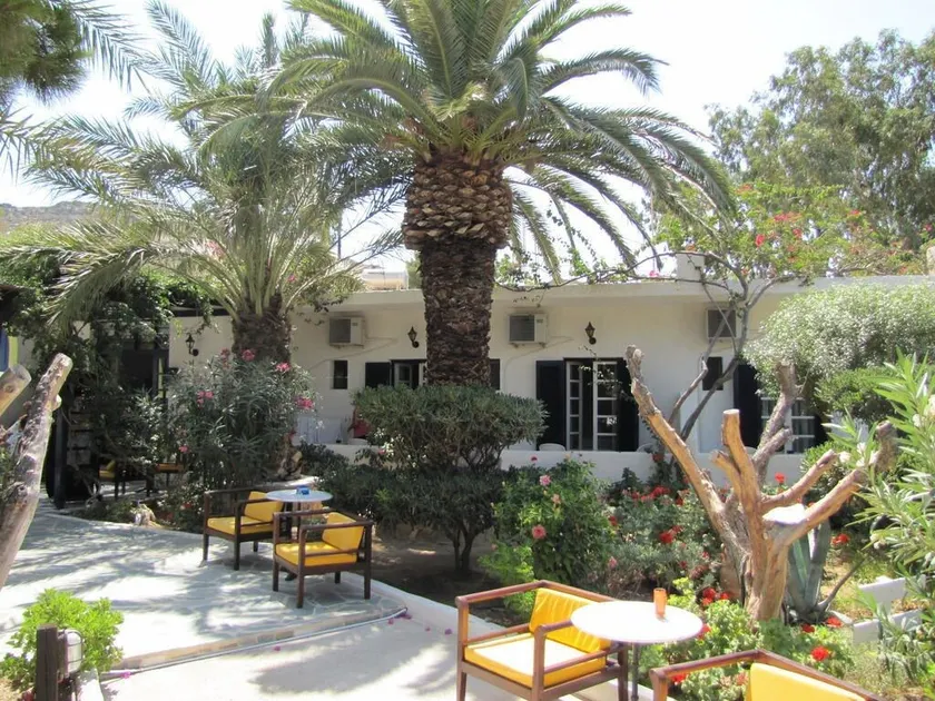Eden Ios Rooms - Image 1