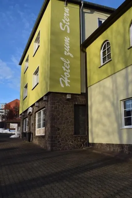 Hotel-Restaurant Zum Stern - Image 1