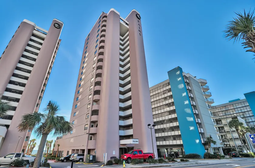 Suites at the Beach - Image 1