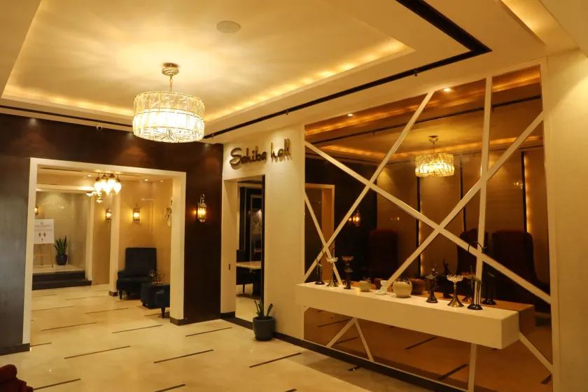 Sona Pristine Hotel And Resort - Lobby