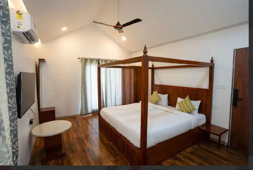 Ayush retreat restaurant and resort - Room