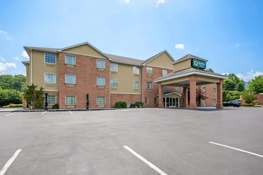 Quality Inn & Suites Big Stone Gap - Image 1