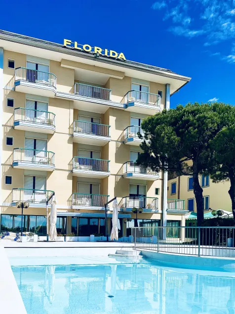 Hotel Florida - Image 1