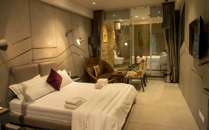 Hotel Welcome Palace - Image 1