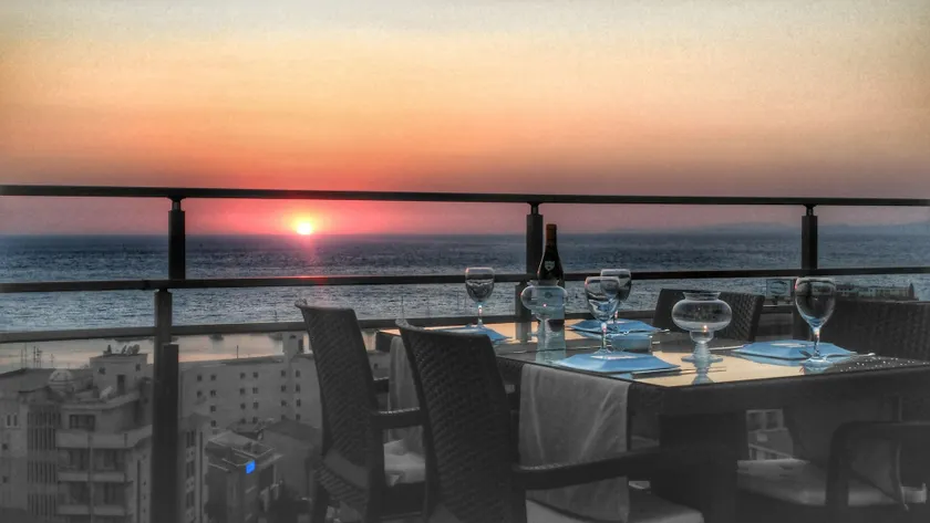 Demir otel - Image 1