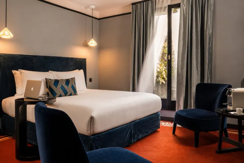 LHotel - face au château - boutique hôtel et séminaires - Image 1