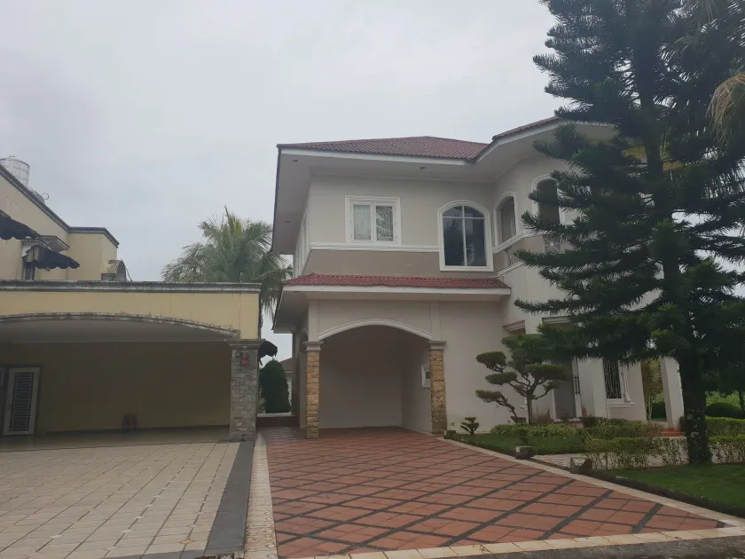 Green Hill Villa Sibolangit - Image 1
