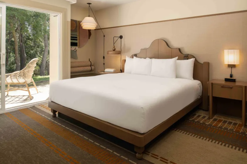 Chaminade Resort & Spa - Image 1