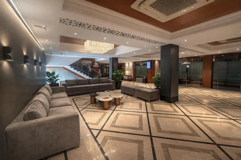 Hotel O2 Oxygen - Image 1
