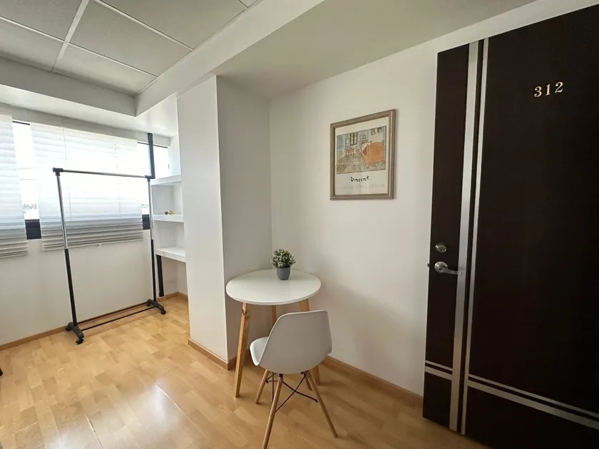 Tiny Rooms - Image 1