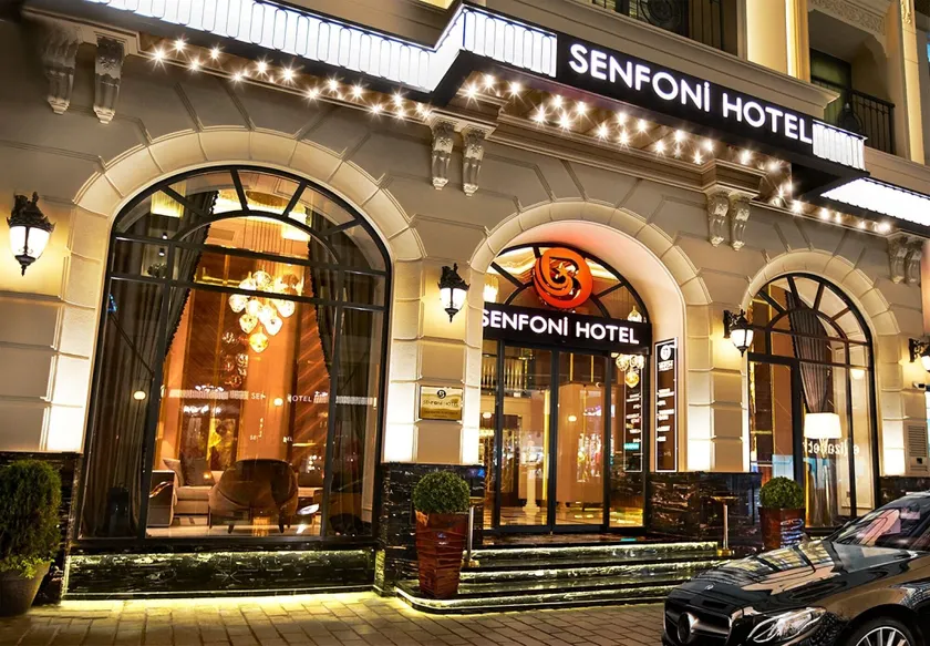 Beethoven Senfoni Hotel - Image 1