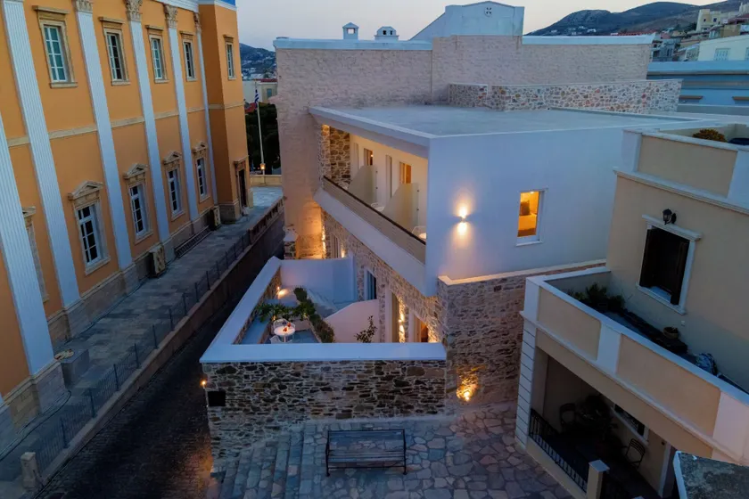 The Nestorian Syros - Image 1