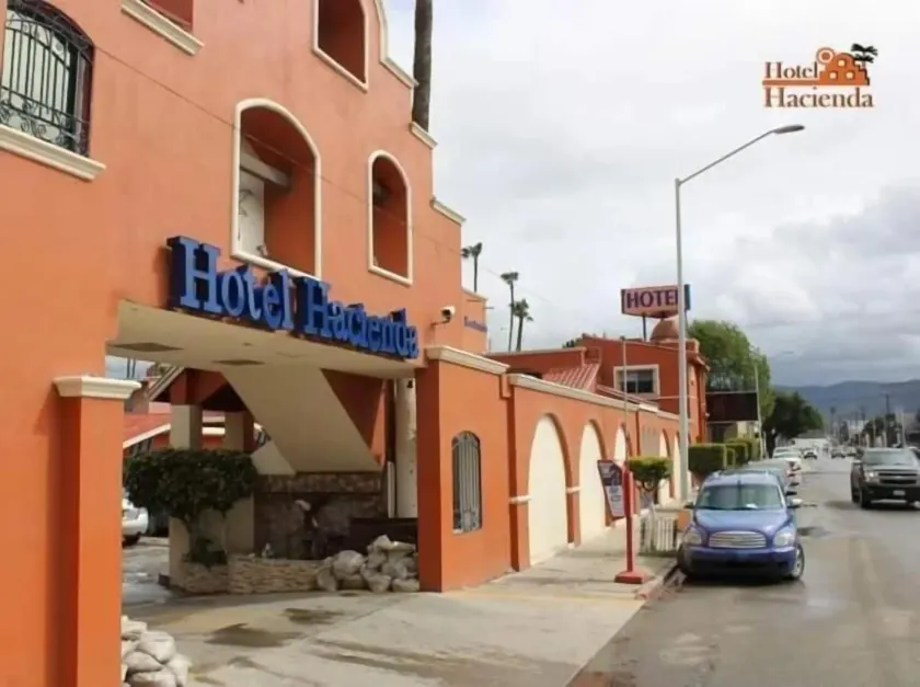 Hotel Hacienda - Image 1