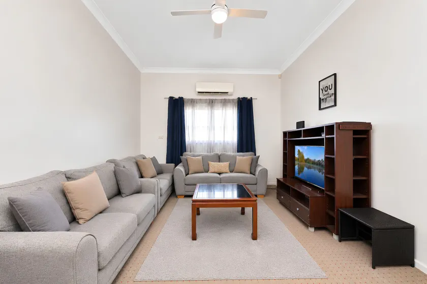 Coal d' Vine Cottage - Cessnock NSW - Image 1