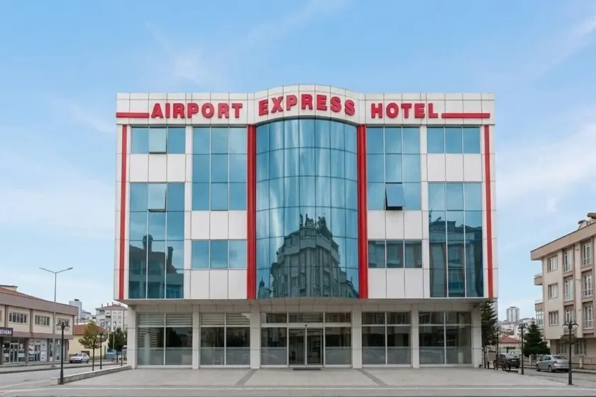 Istanbul Airport Express Hotel - Image 1