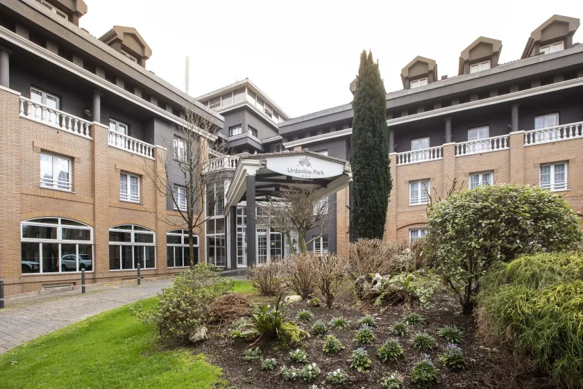 Hotel Urdanibia Park - Image 1