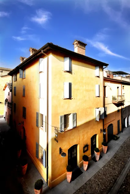 Locanda Del Feudo Suite & Restaurant - Image 1