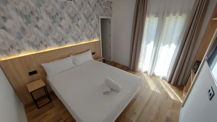 Sweet Lloret Suites - Smart Hotel - Image 1